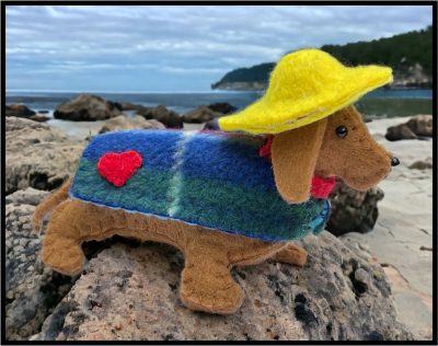 DIY Sewing Kit Felt Dachshund Sewing Kit with Sou'wester and NS Tartan Coat - Image 2